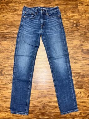 American Eagle Airflex+ Slim Straight Jeans Size 28X32